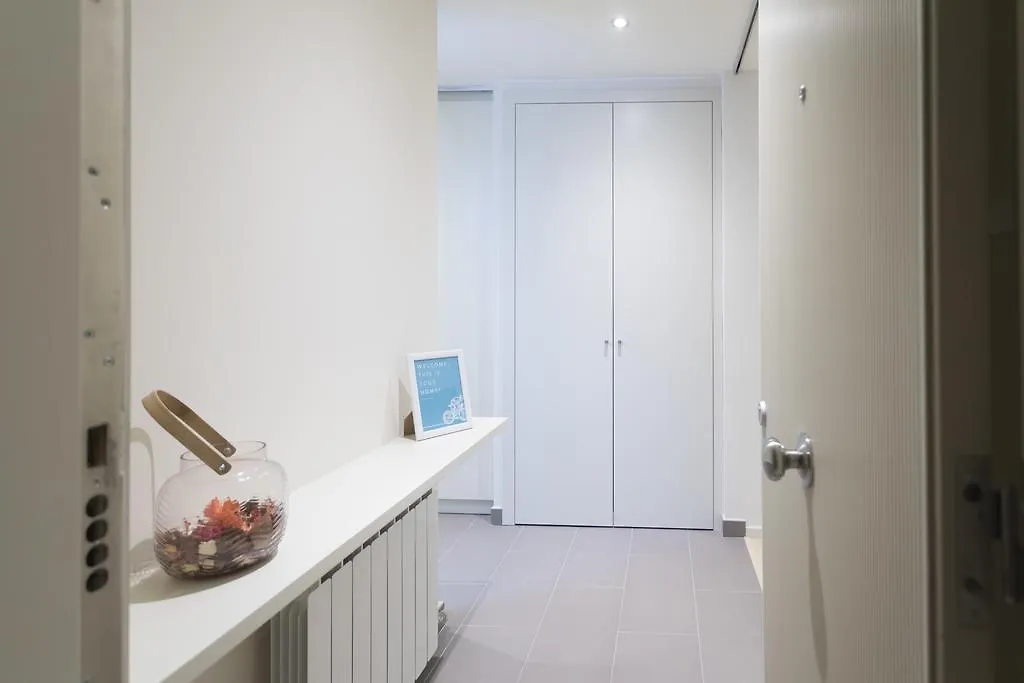 Bravissimo Cort Reial-1B Apartment Girona