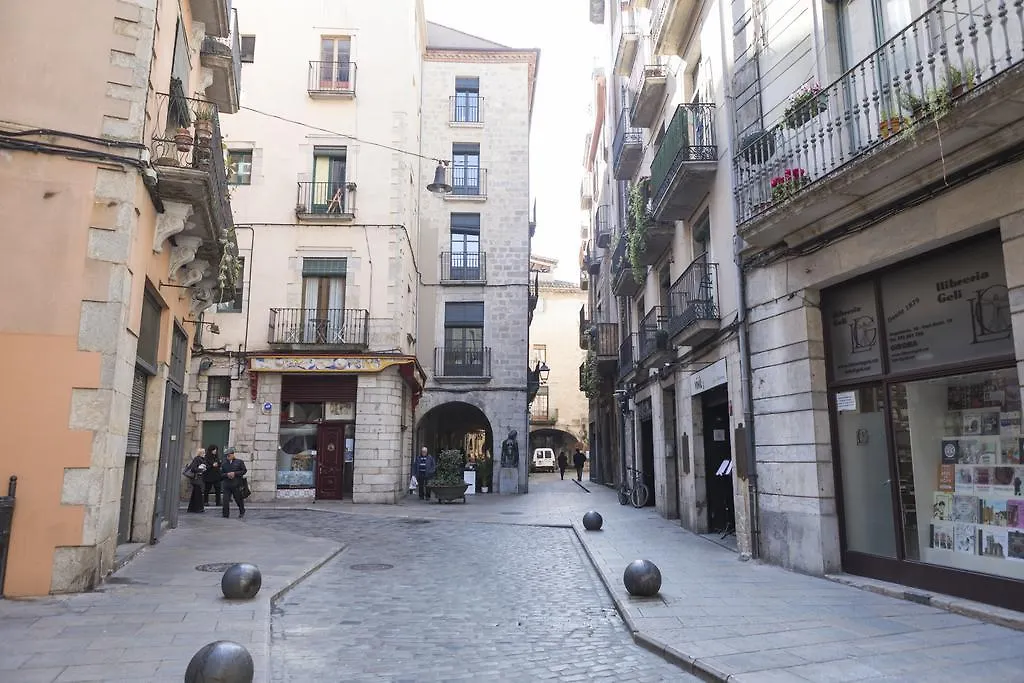 Bravissimo Cort Reial-1B Apartment Girona